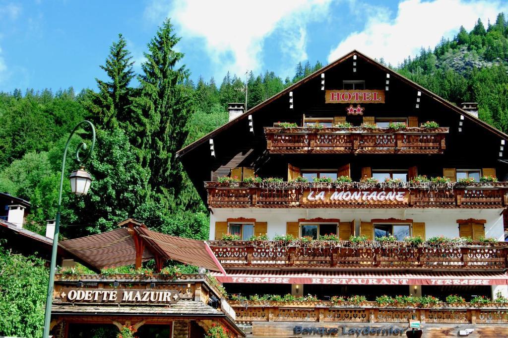 Hotel La Montagne La Clusaz Exterior photo